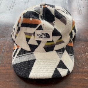 The North Face X Pendleton super rare 6 panel wool hat!